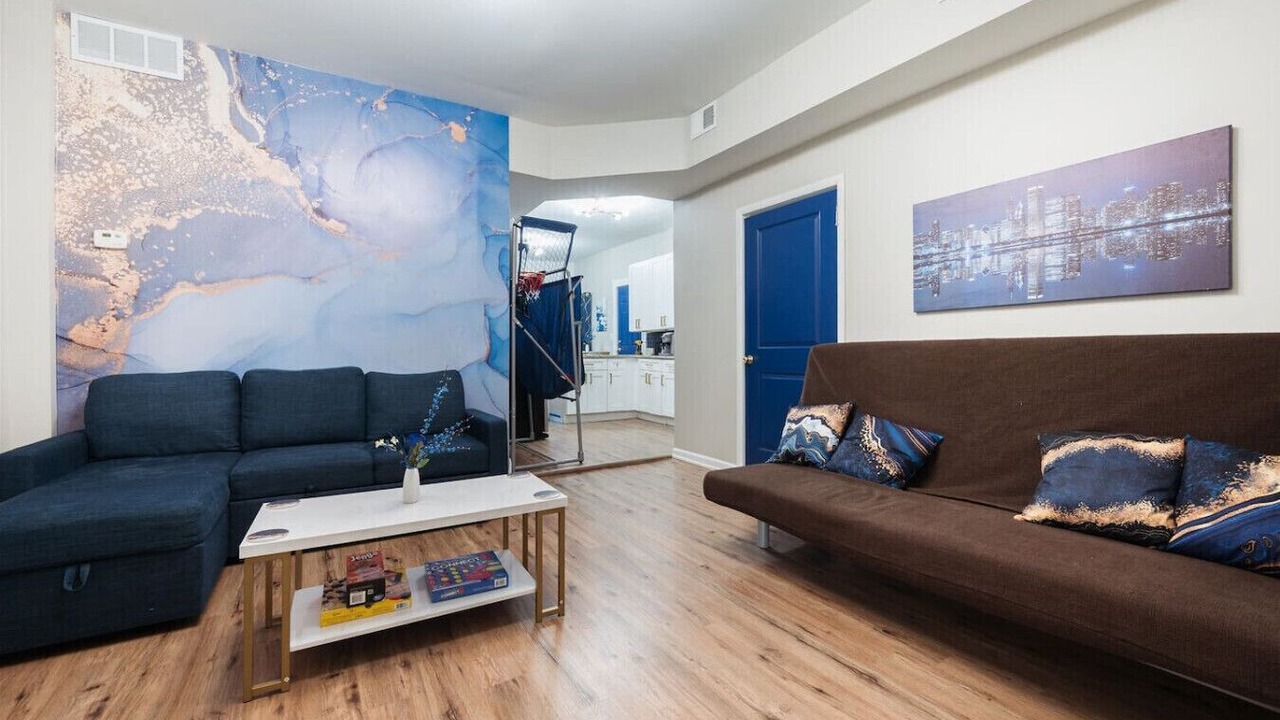 Photo of Livingroom in Brighton Park