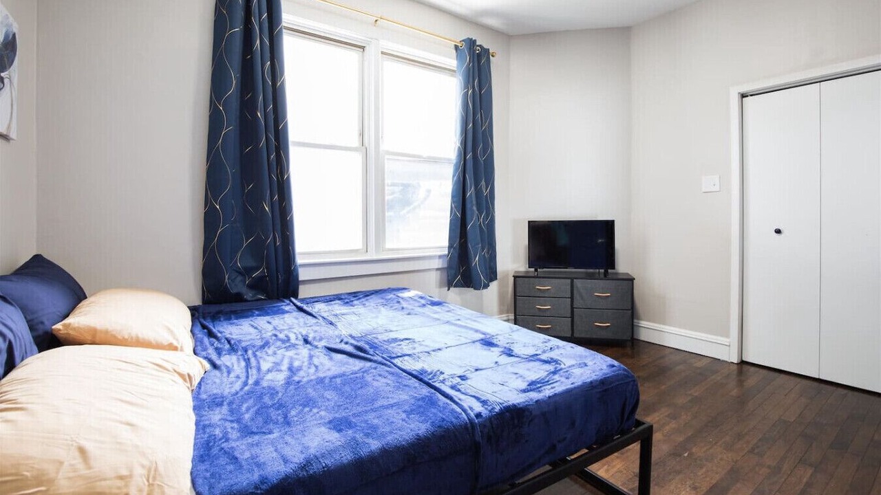 Photo of Bedroom in Brighton Park