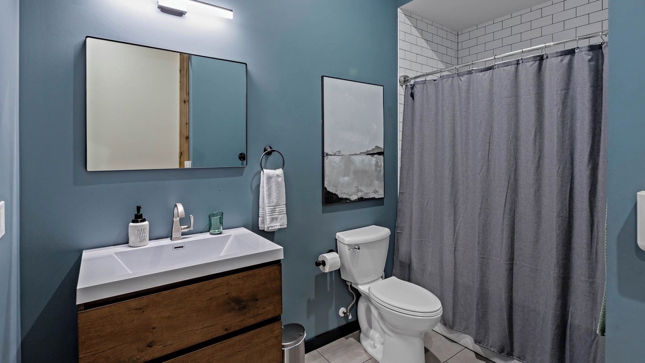 Photo of Bathroom in Effingham