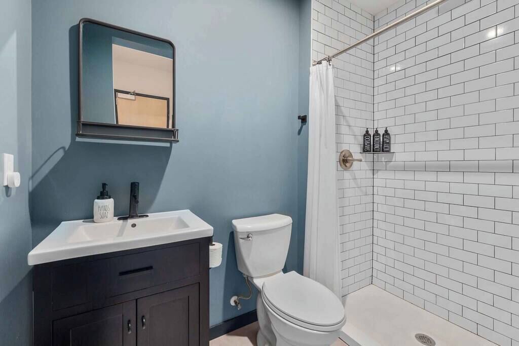 Photo of Bathroom in Effingham