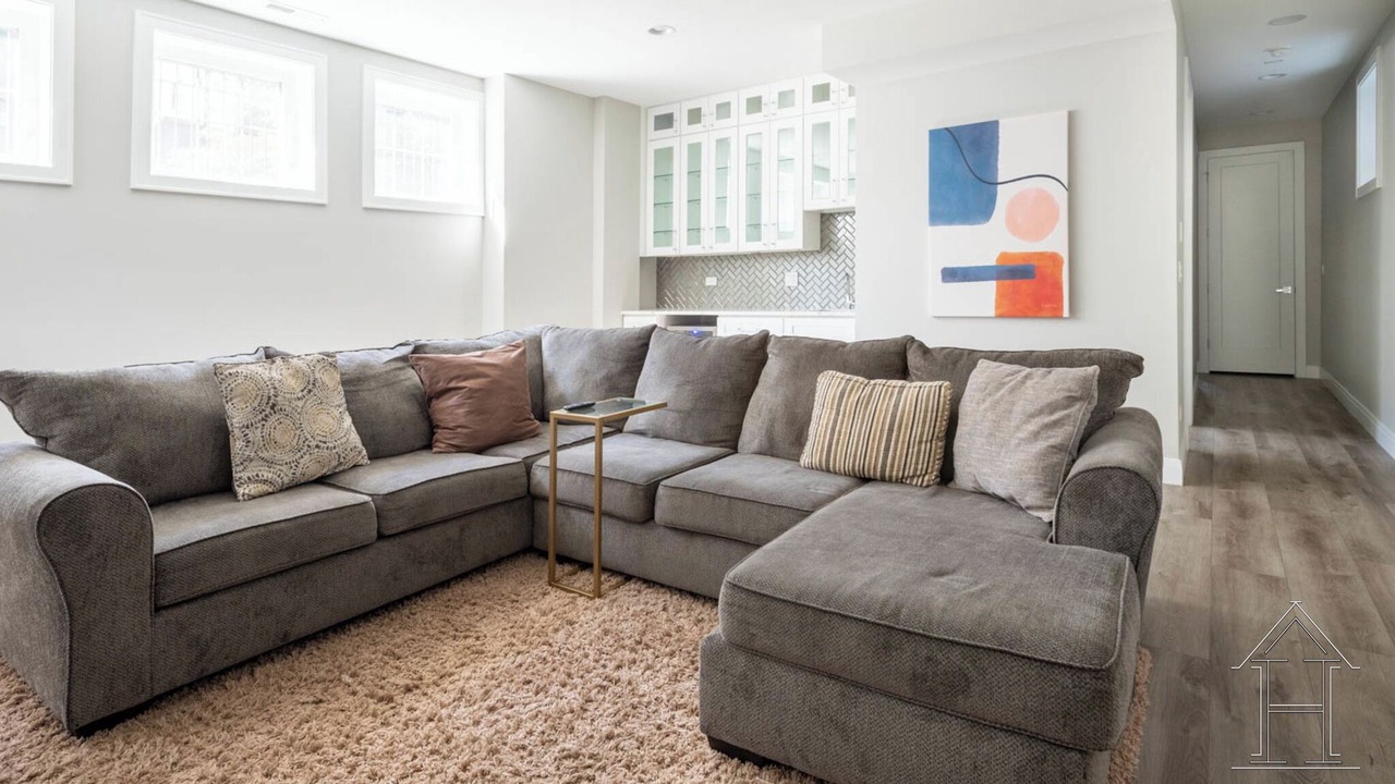 Photo of Livingroom in Grand Boulevard