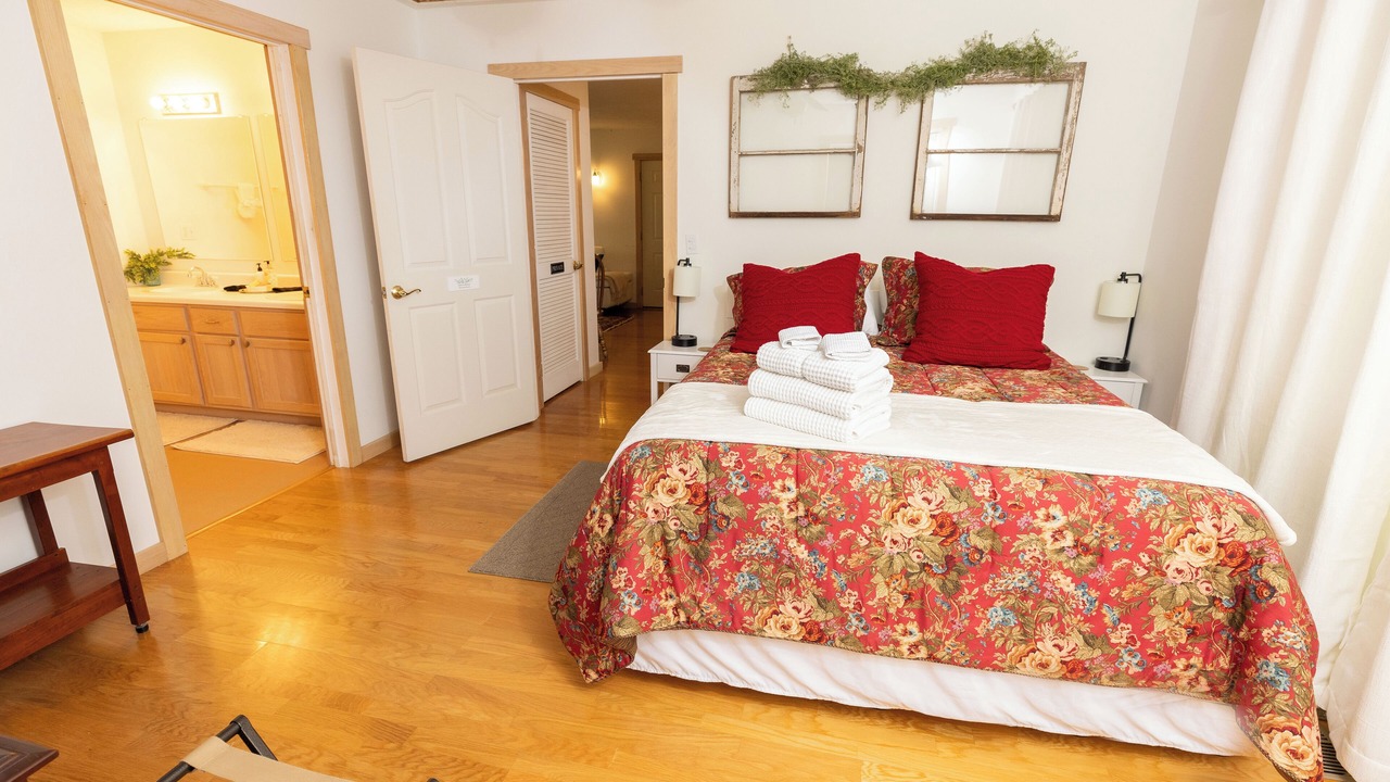 Photo of Bedroom in Perks
