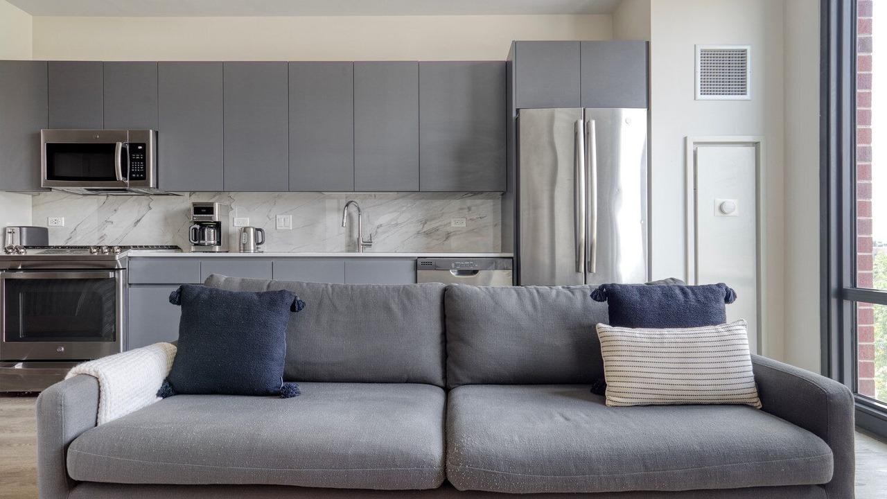 Photo of Livingroom in River West