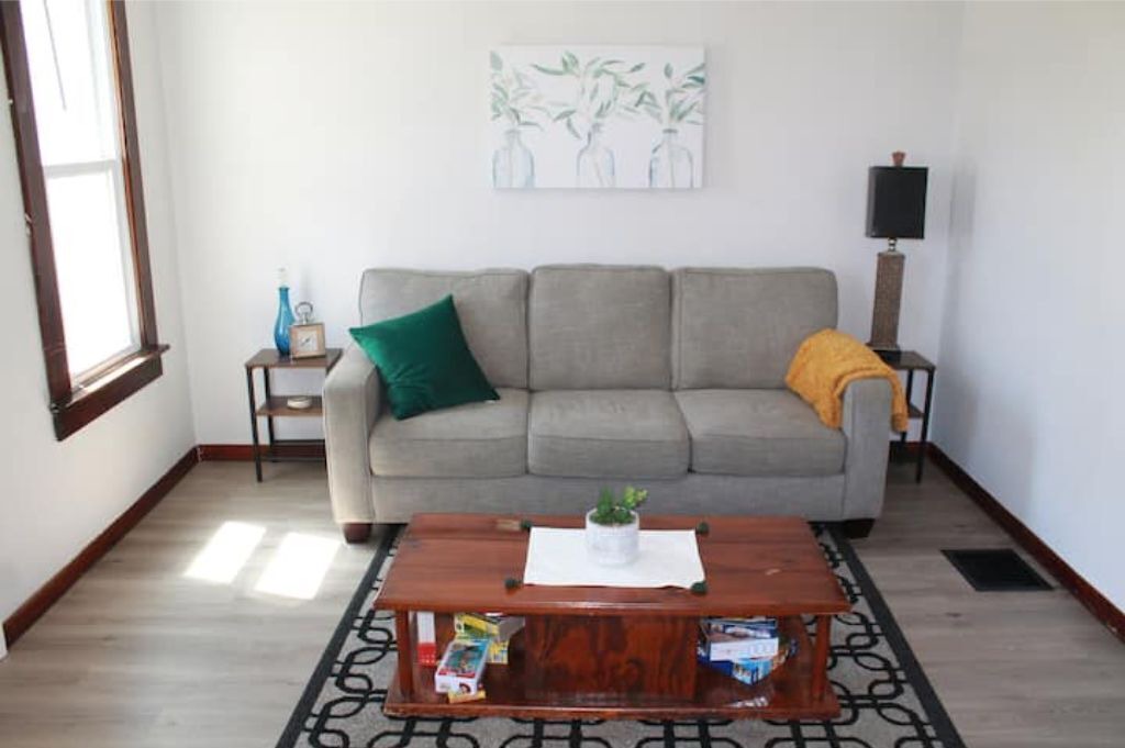 Photo of Livingroom in Quincy