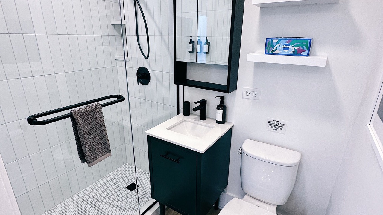 Photo of Bathroom in Evanston