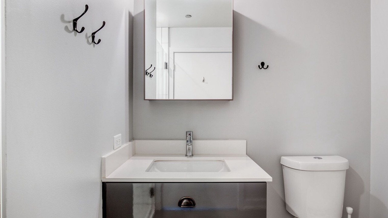 Photo of Bathroom in Near North Side