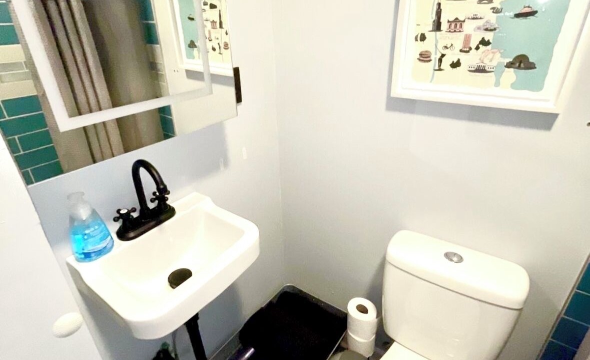 Photo of Bathroom in Noble Square