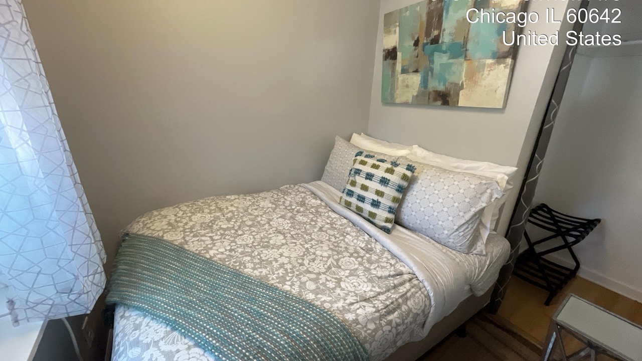 Photo of Bedroom in Noble Square