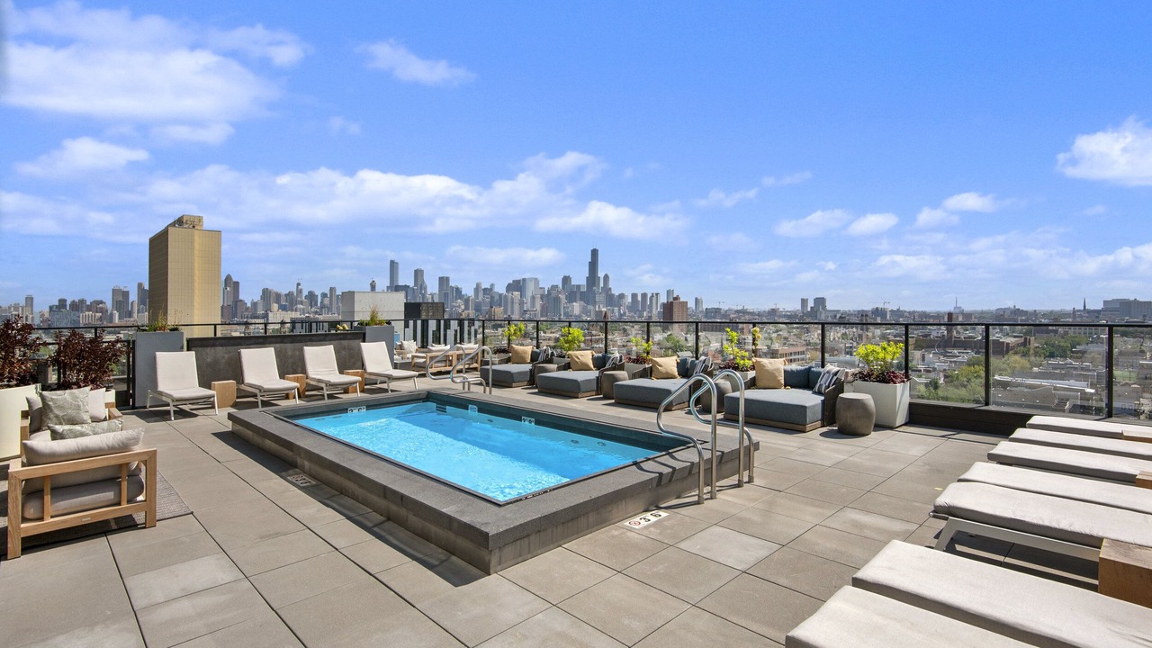 Photo of Outdoor in West Town