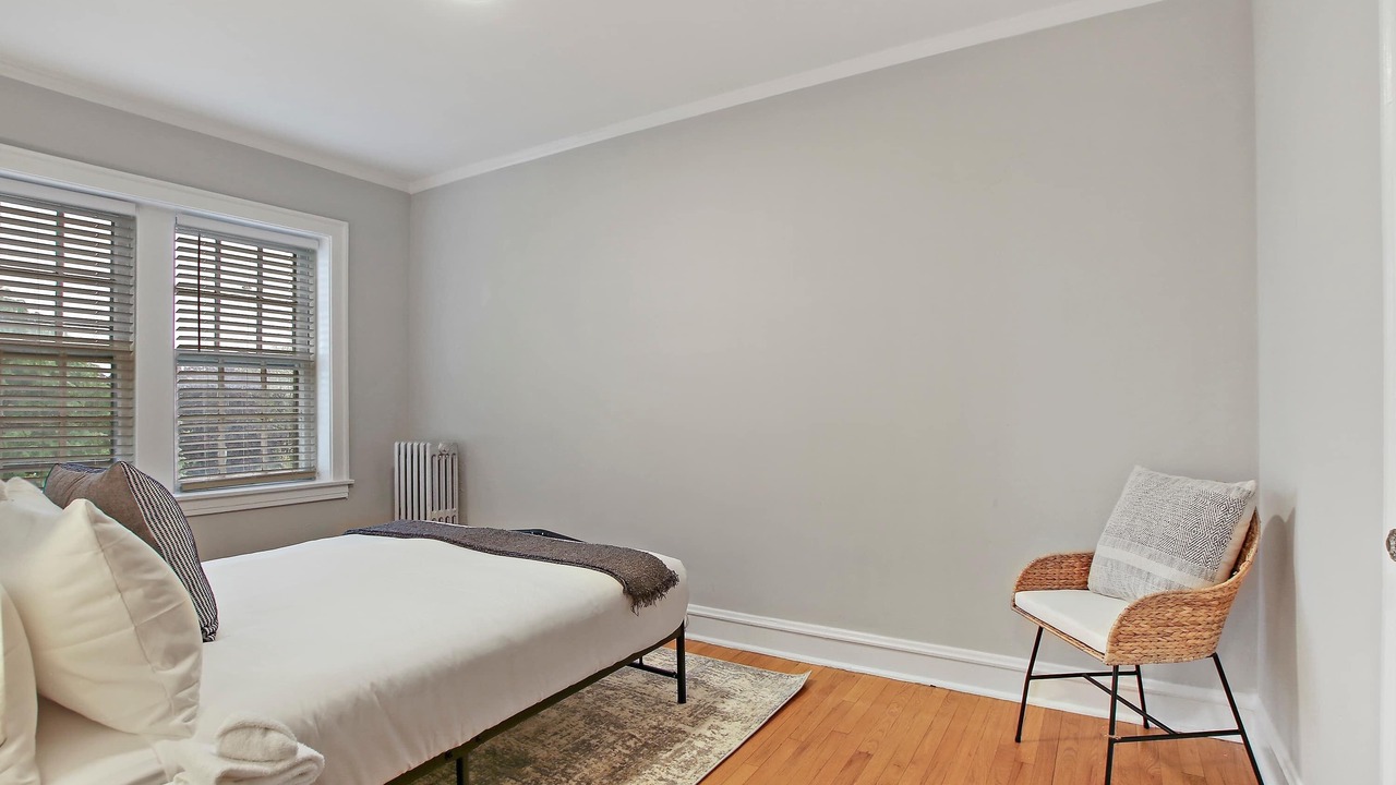 Photo of Bedroom in Cragin
