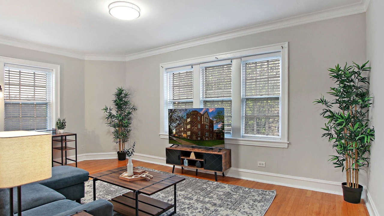 Photo of Livingroom in Cragin