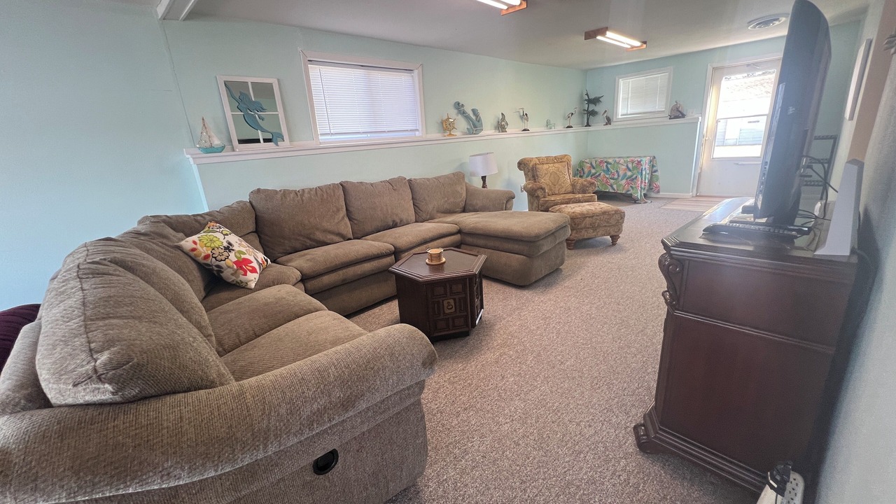 Photo of Livingroom in Pontoosuc