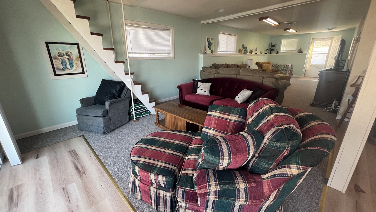 Photo of Livingroom in Pontoosuc