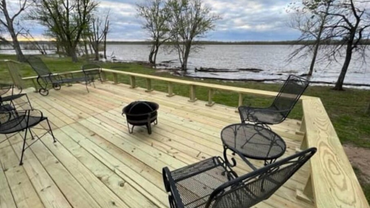 Photo of Patio Balcony in Pontoosuc
