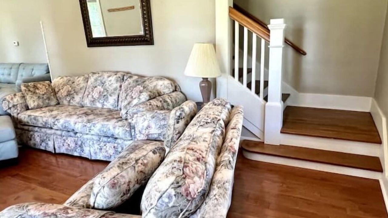 Photo of Livingroom in Hamilton