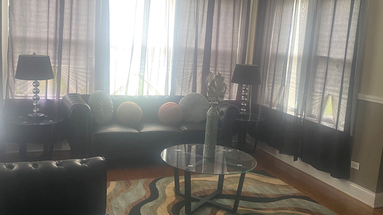 Photo of Livingroom in South Shore