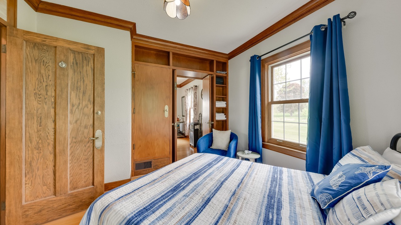 Photo of Bedroom in McHenry