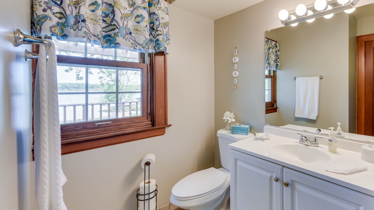 Photo of Bathroom in McHenry