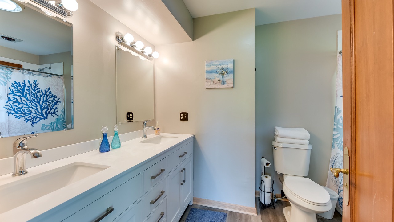 Photo of Bathroom in McHenry