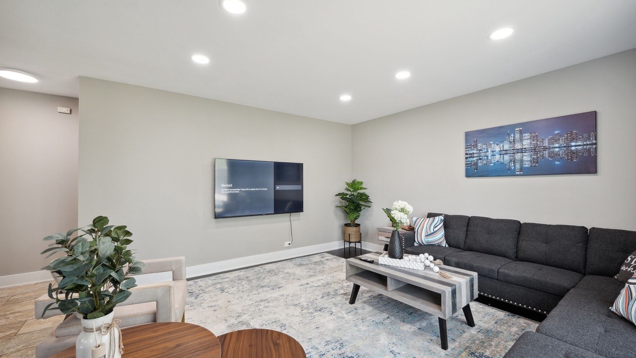 Photo of Bedroom in Glenview