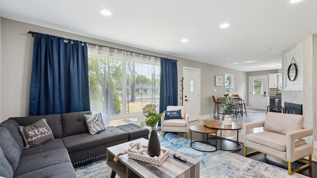 Photo of Bedroom in Glenview