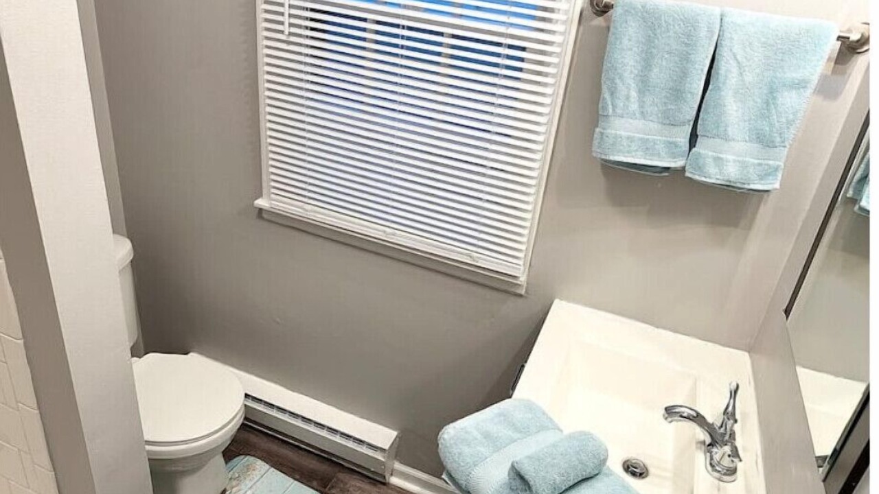 Photo of Bathroom in Yorkville