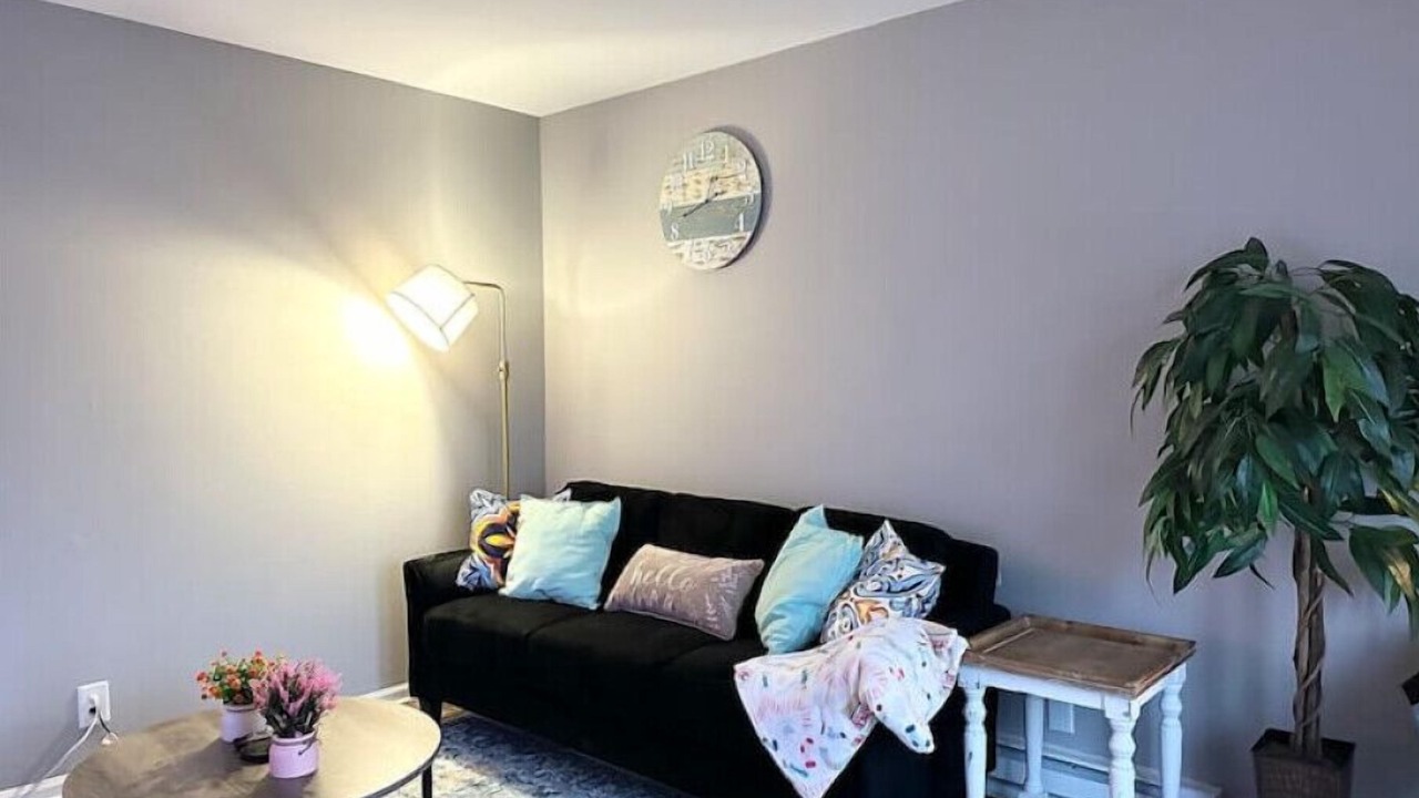 Photo of Livingroom in Yorkville