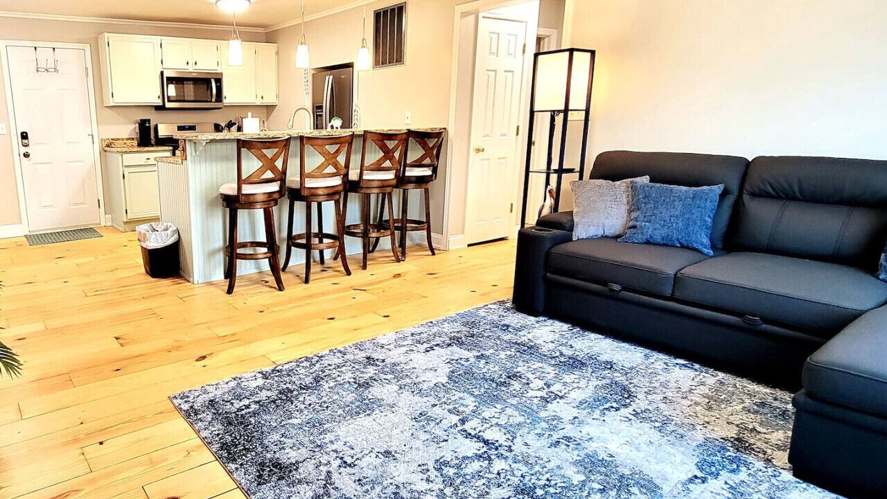 Photo of Livingroom in Fox Lake