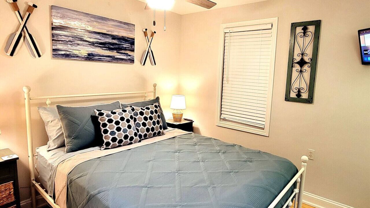 Photo of Bedroom in Fox Lake
