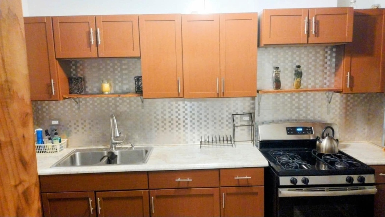 Photo of Kitchen in Greater Grand Crossing
