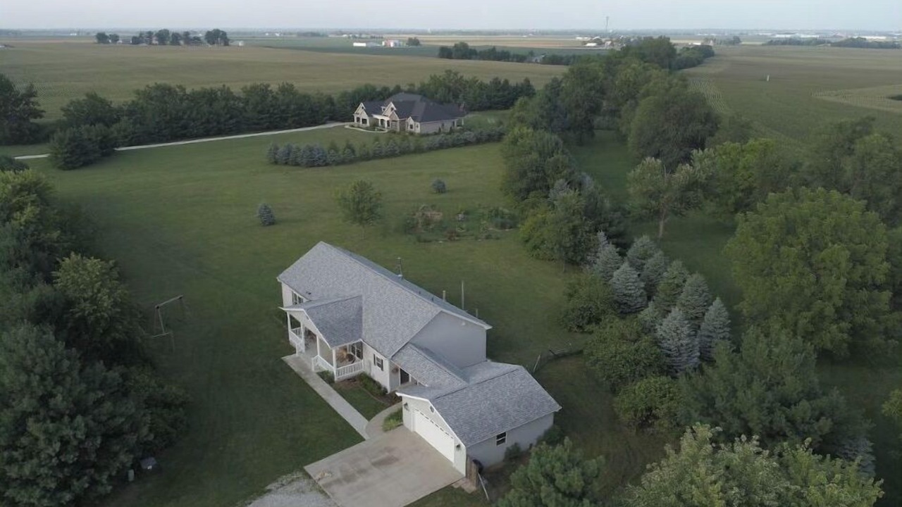 Photo of Outdoor in Groveland