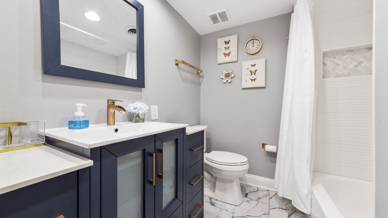 Photo of Bathroom in Fox Valley