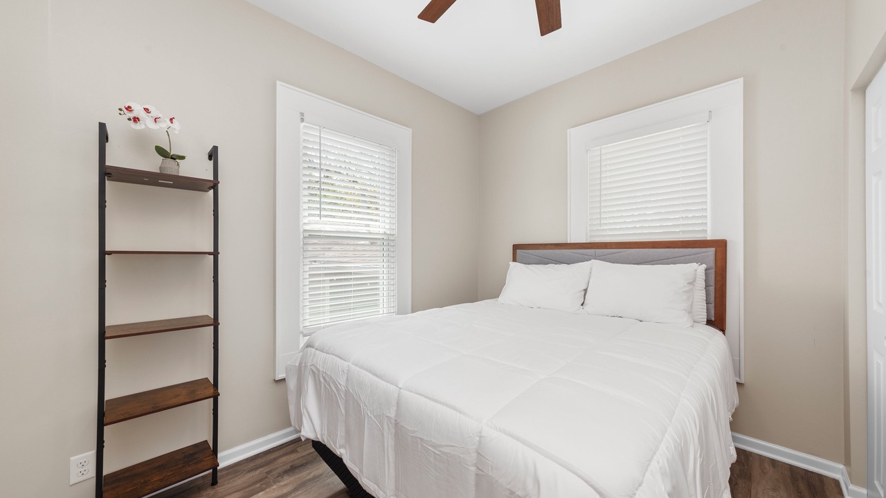 Photo of Bedroom in Fox Valley