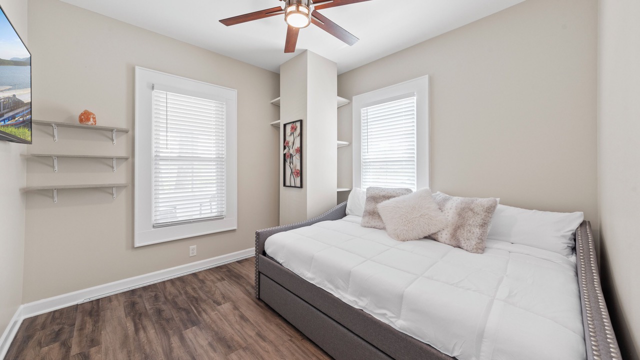 Photo of Bedroom in Fox Valley