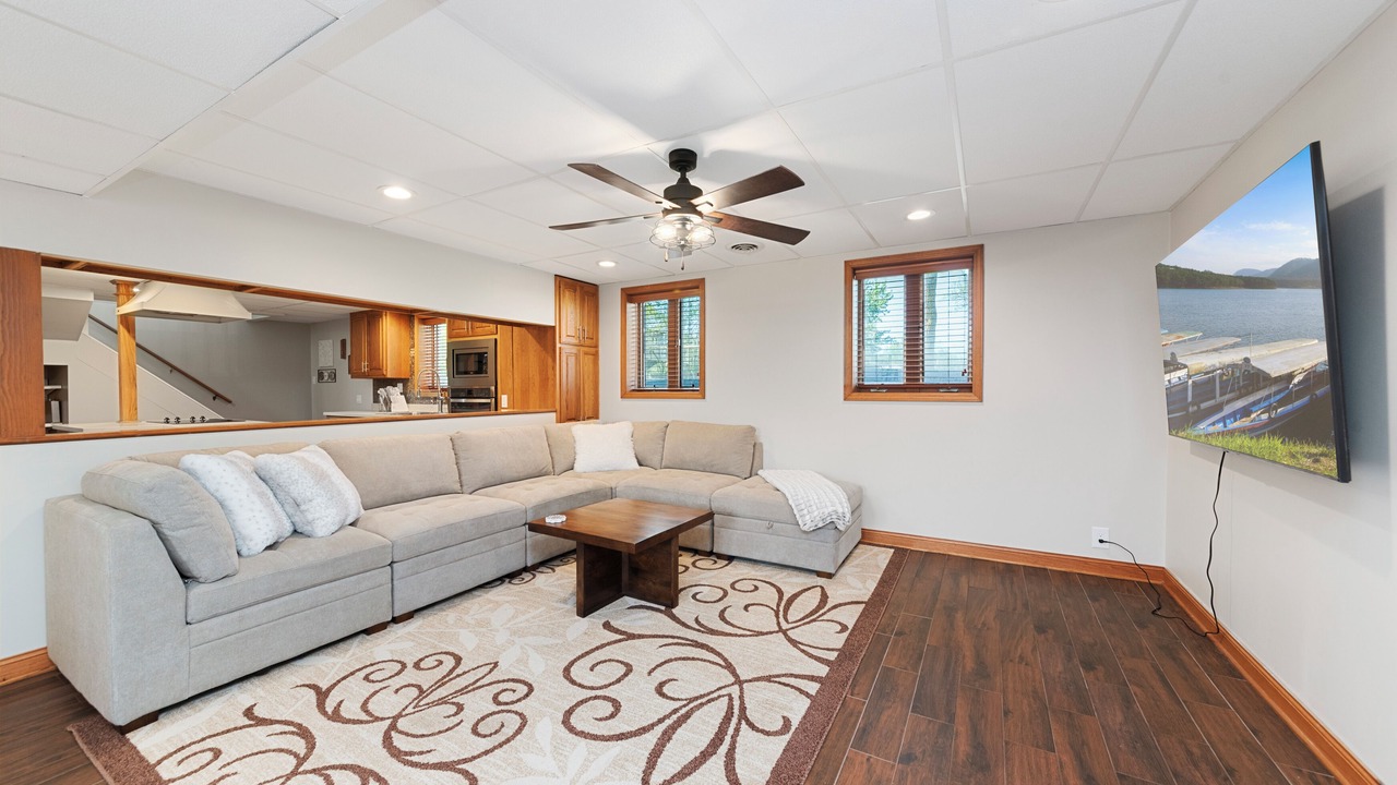 Photo of Livingroom in Fox Valley
