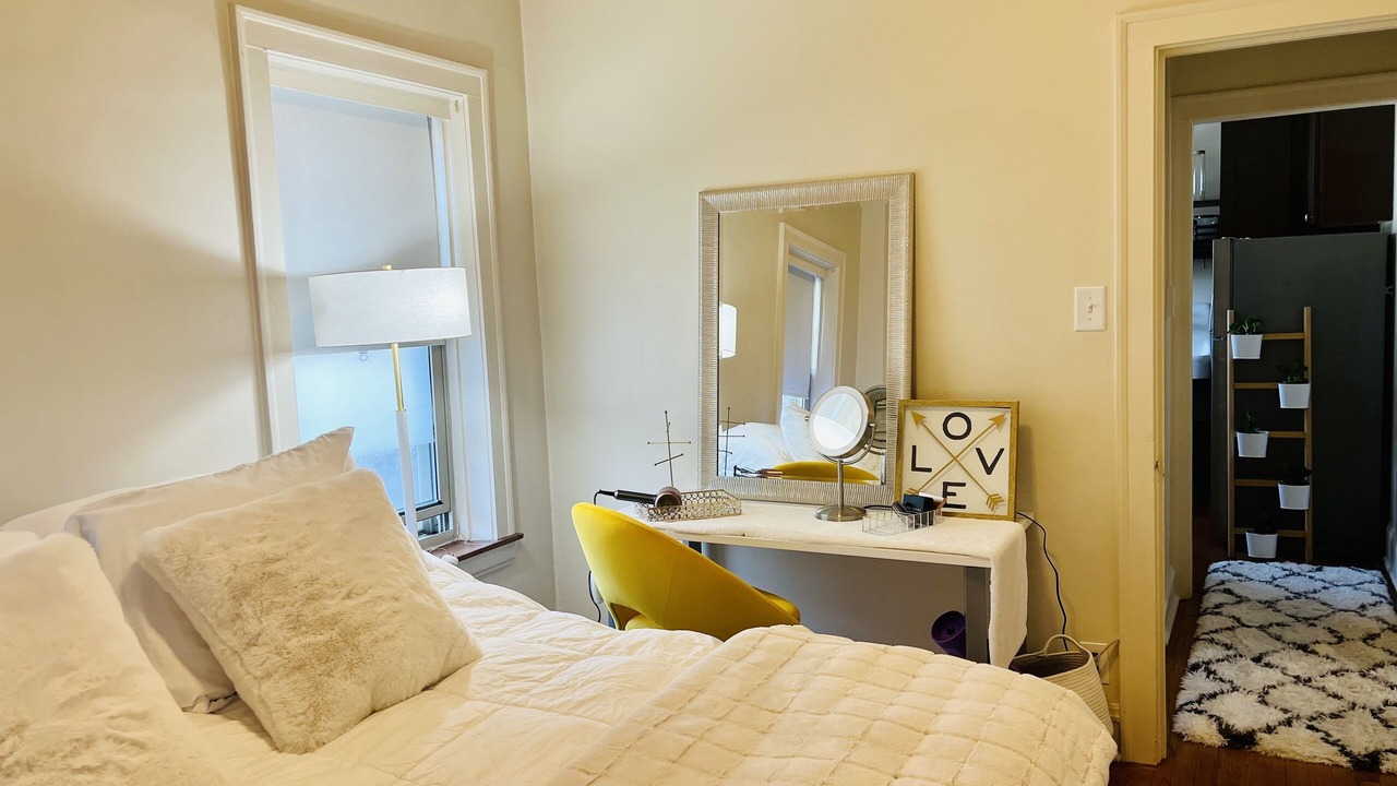 Photo of Bedroom in Highland Park
