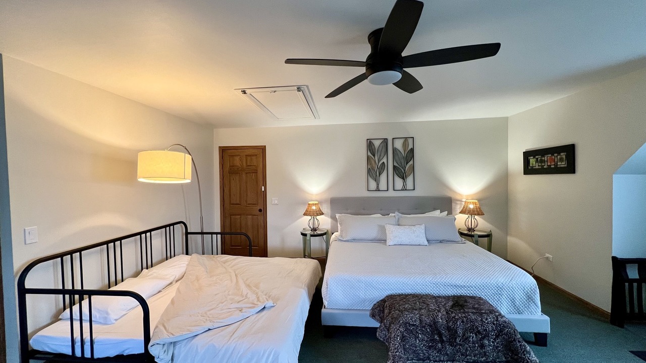 Photo of Bedroom in Plato Center