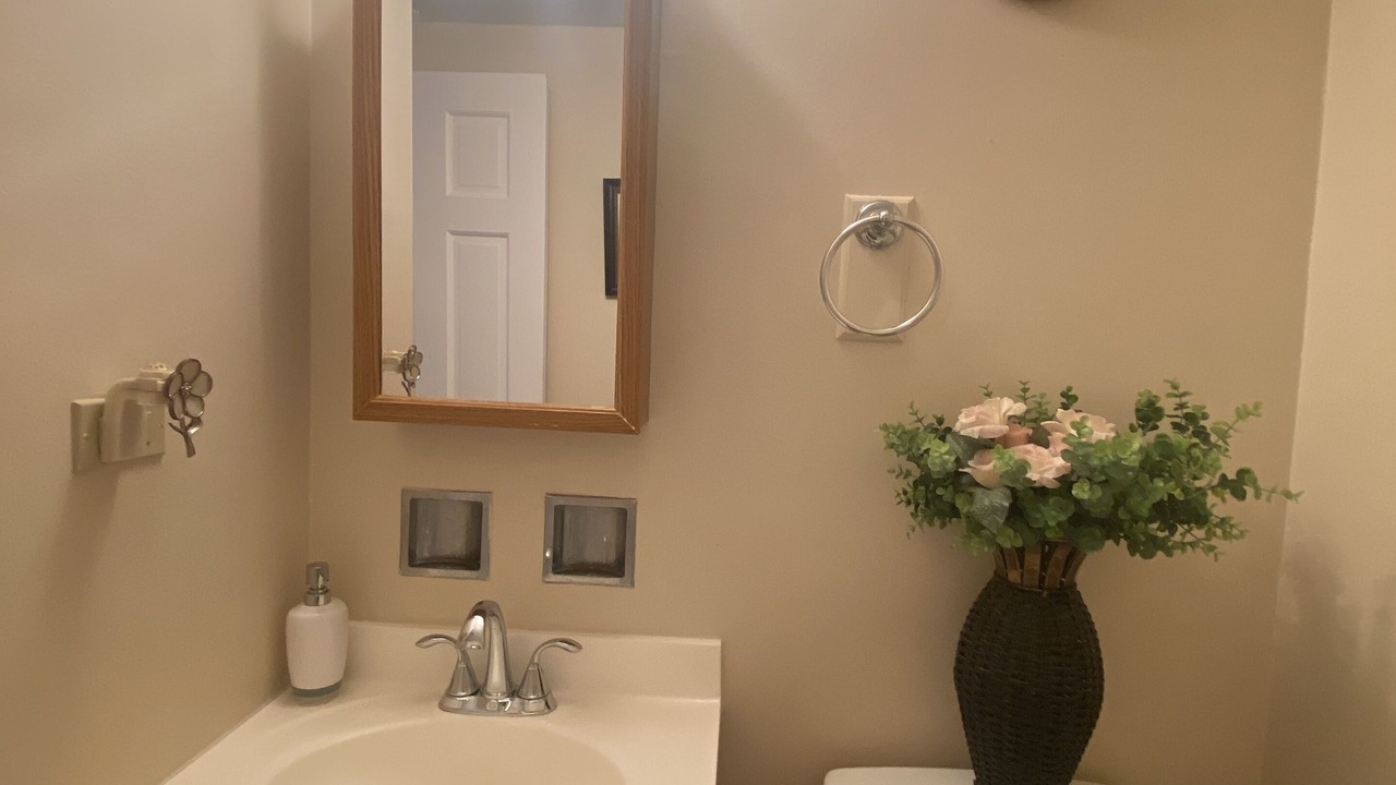 Photo of Bathroom in Des Plaines