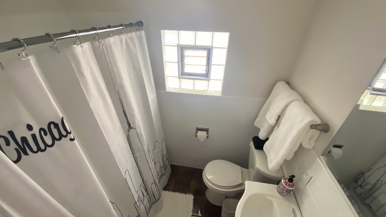 Photo of Bathroom in Berwyn