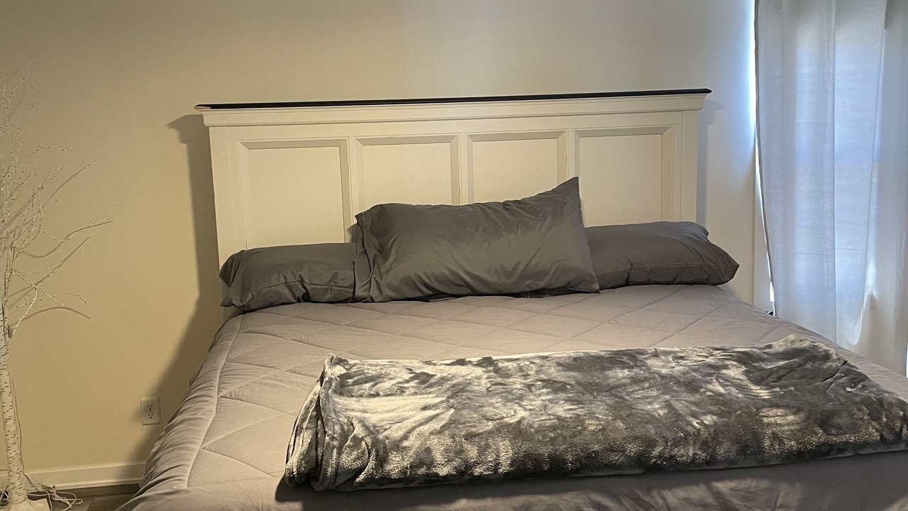 Photo of Bedroom in Port Byron