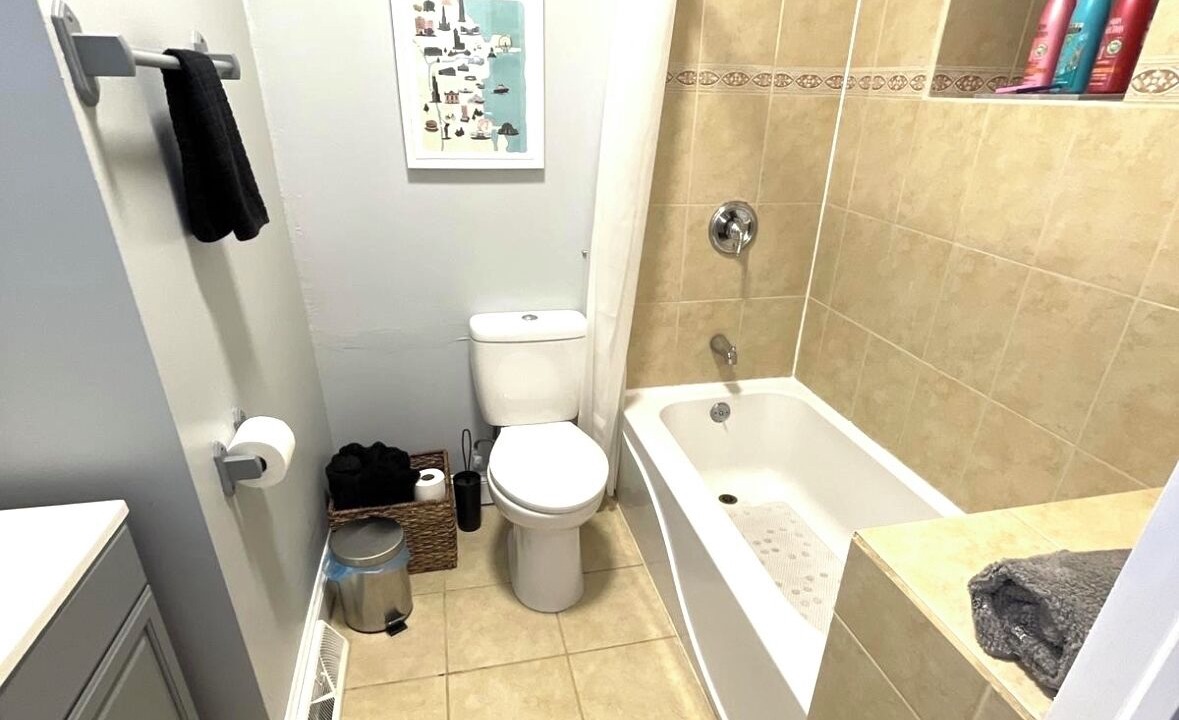 Photo of Bathroom in Noble Square