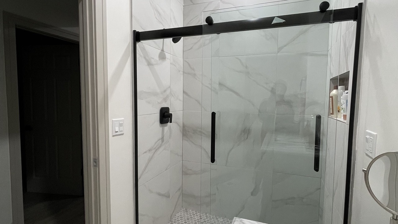 Photo of Bathroom in Bronzeville