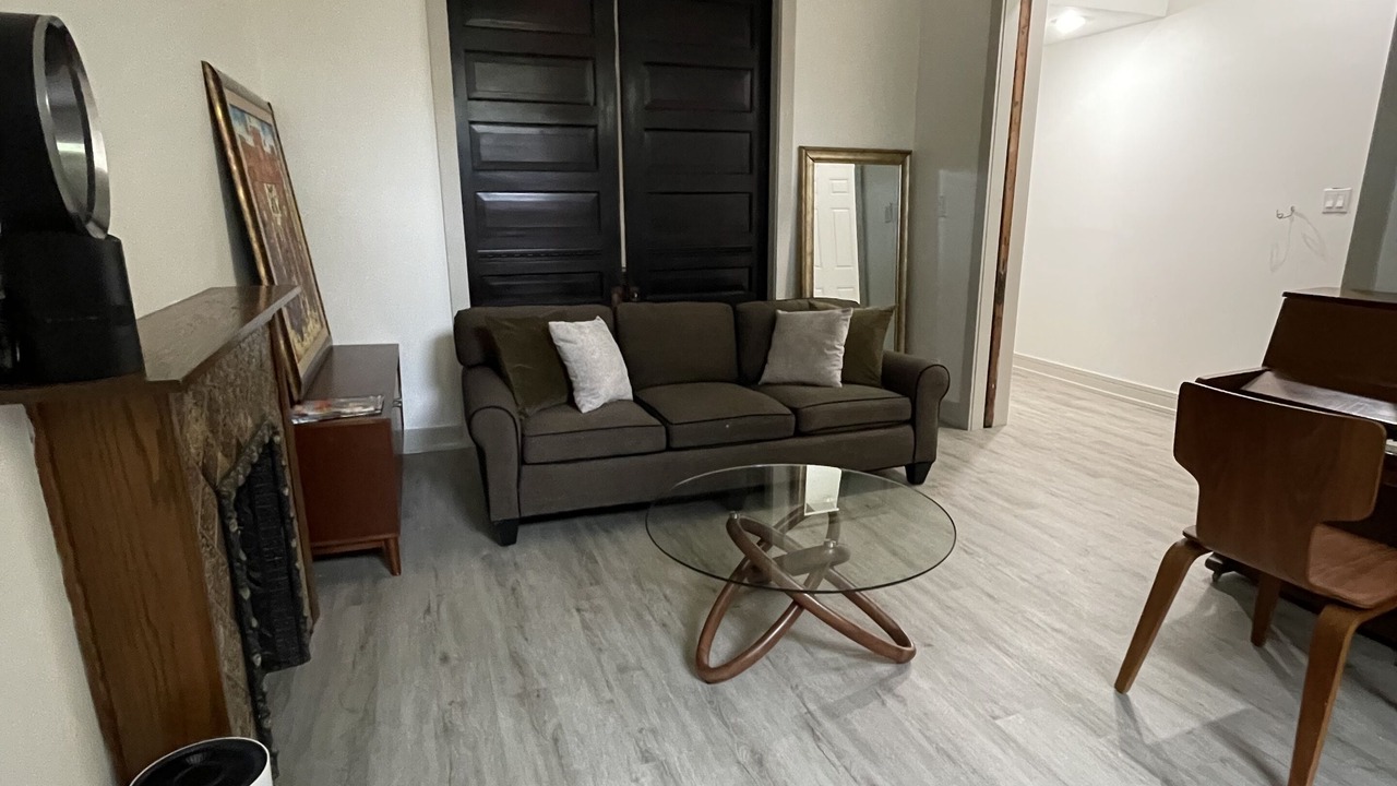 Photo of Bedroom in Bronzeville