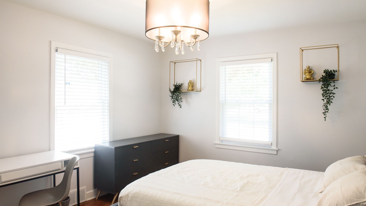 Photo of Bedroom in Arlington Heights
