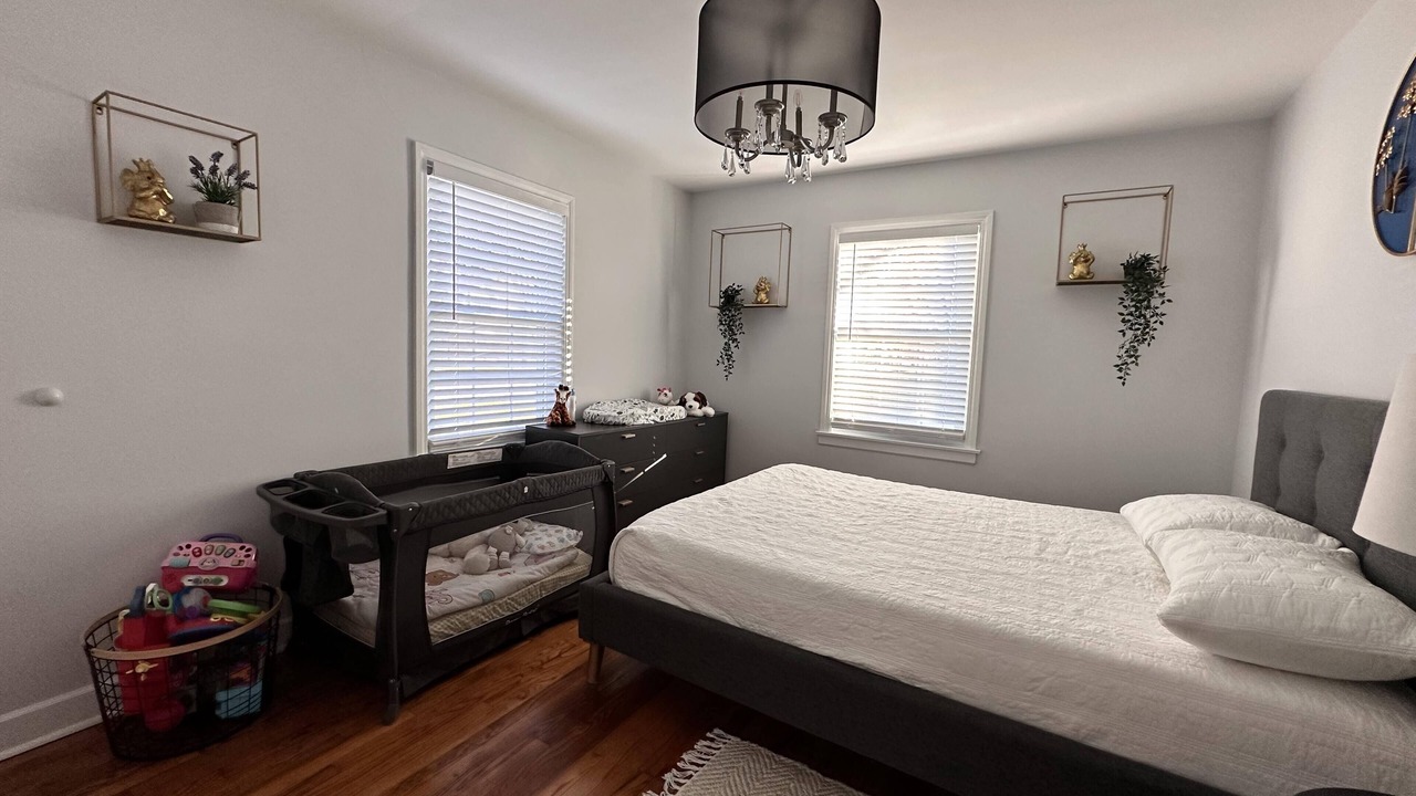 Photo of Bedroom in Arlington Heights