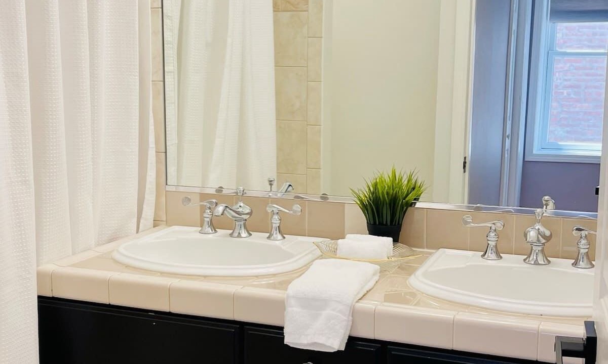Photo of Bathroom in West Town