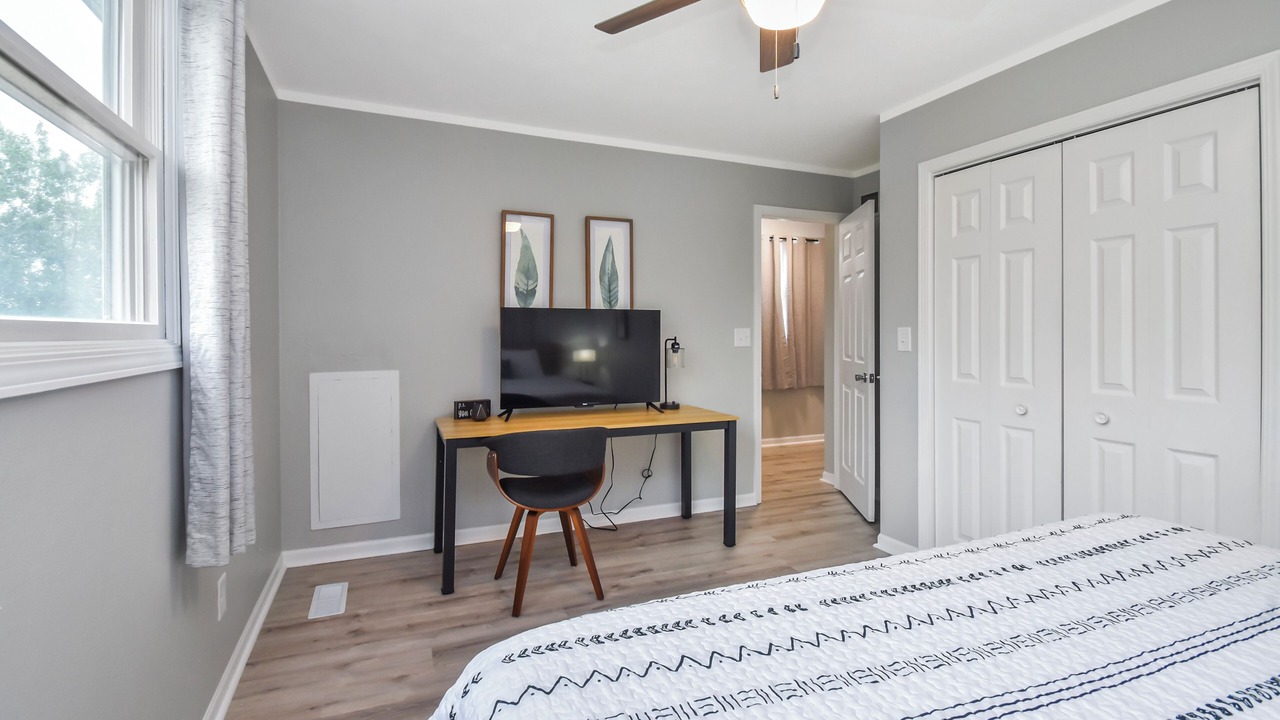 Photo of Bedroom in Orange Prairie