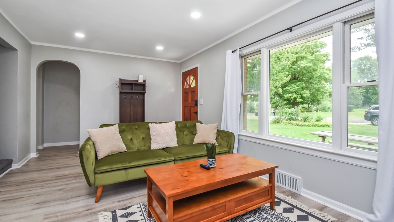 Photo of Livingroom in Orange Prairie