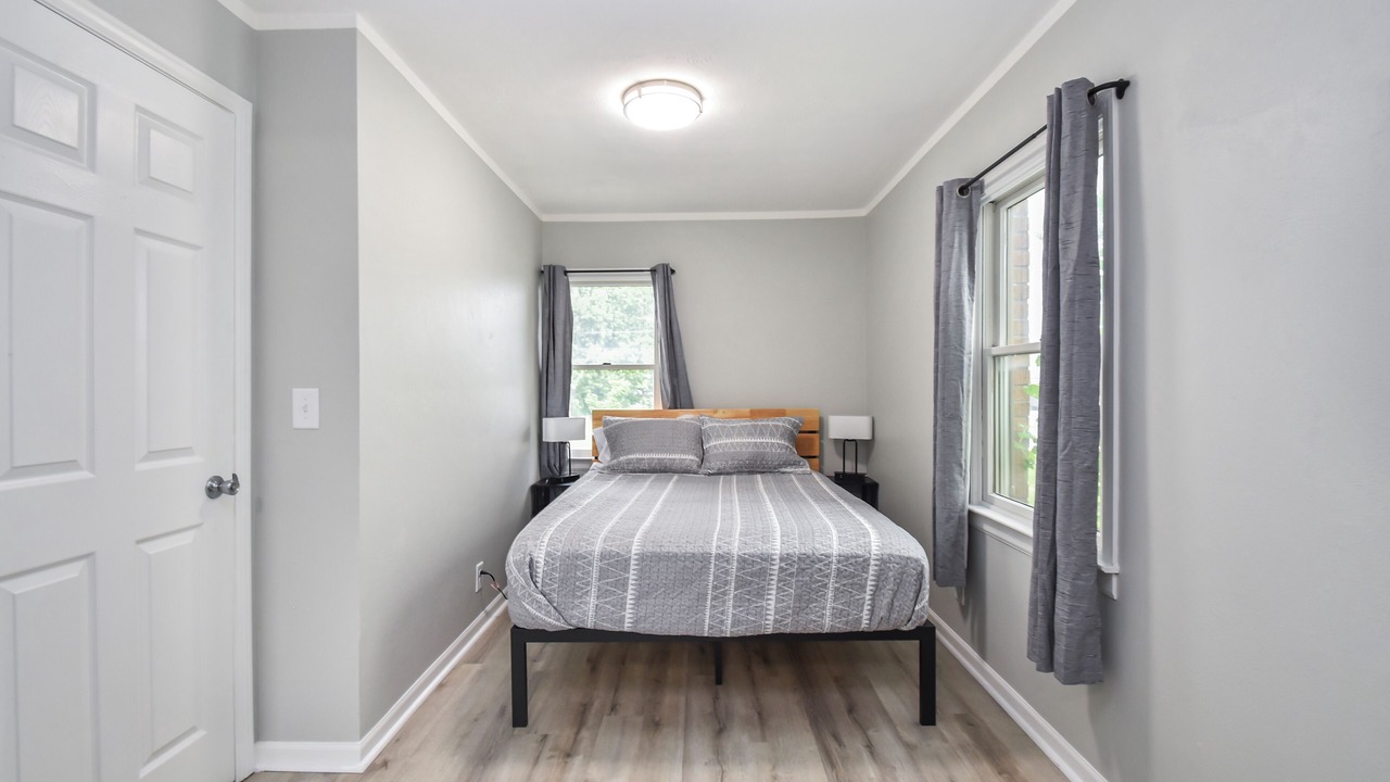 Photo of Bedroom in Orange Prairie