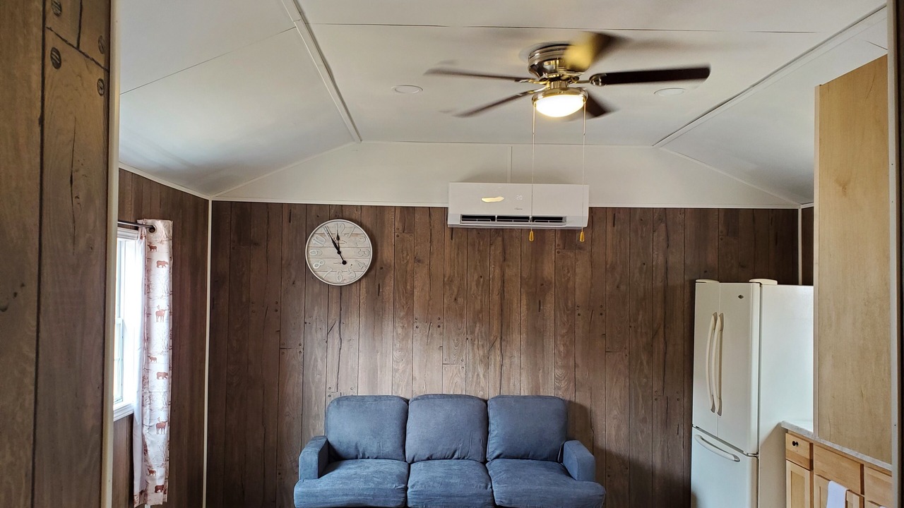 Photo of Livingroom in New Boston